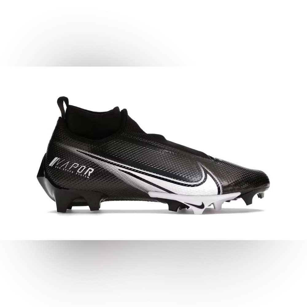 NEW Nike Vapor Edge Elite 360 Flyknit Football Cleats Black White AO8276-001